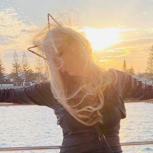 Meet your Posher, Deborah